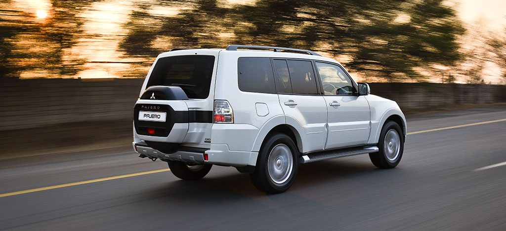 pajero_lwb4