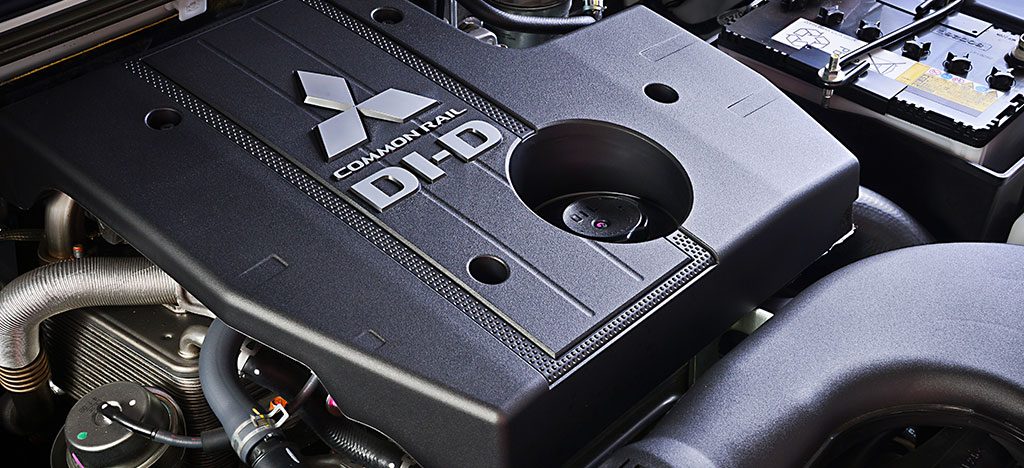 pajero_lwb_engine