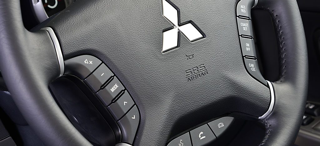 pajero_lwb_interior4